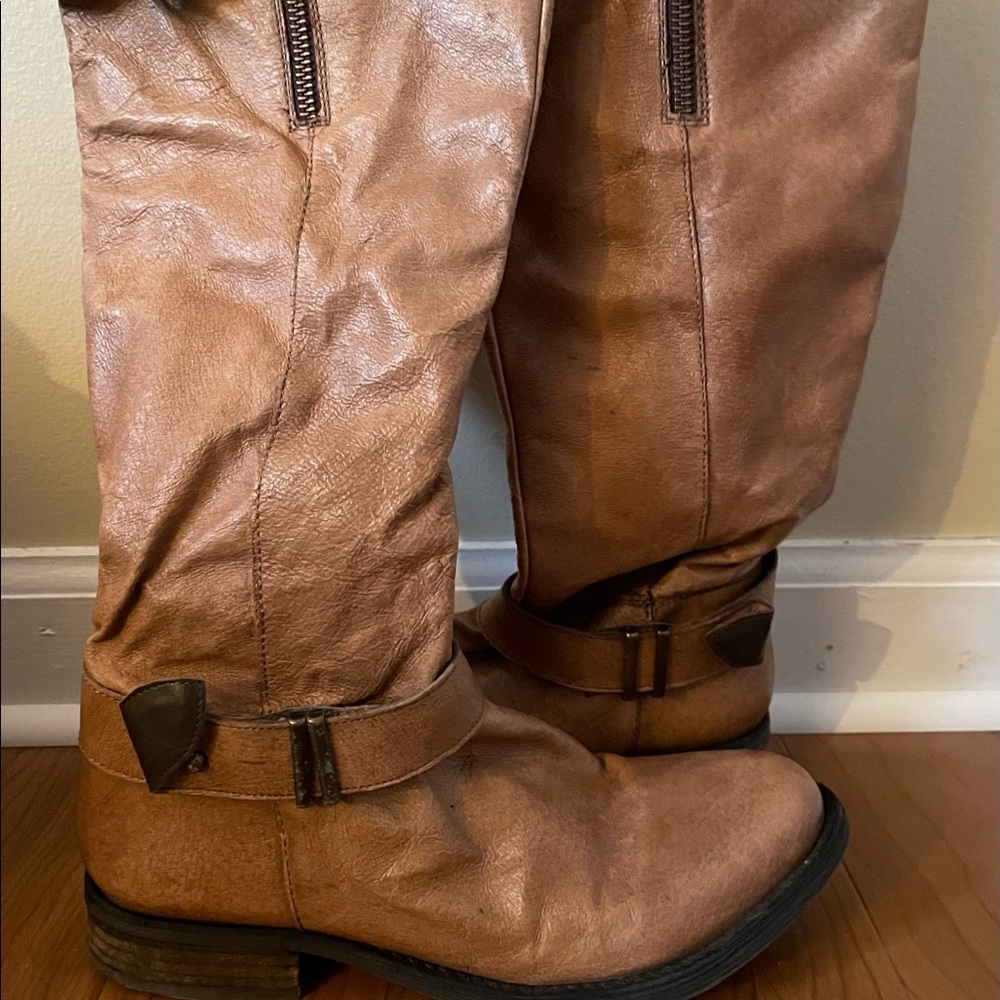 Steve Madden boots Size 6